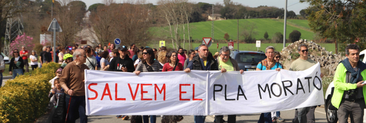 Manifestació contra l'urbanització del Pla Morató